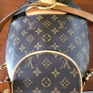 Louis Vuitton Ellipse back pack
